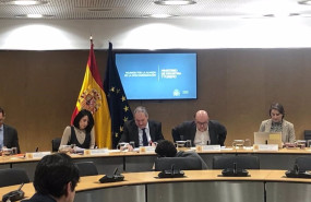 ep el minsitro de industria y turismo jordi hereu durante la reunion con la alianza para la