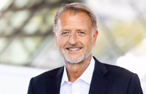 ep el responsable de ventas y marketing de porsche detlev von platen