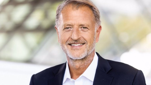 ep el responsable de ventas y marketing de porsche detlev von platen
