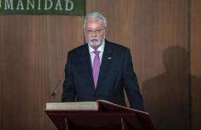 ep imagen de la toma de posesion de jesus maeztu como defensor del pueblo andaluz el pasado