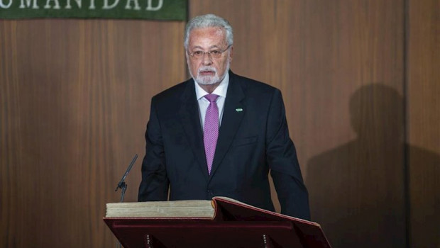 ep imagen de la toma de posesion de jesus maeztu como defensor del pueblo andaluz el pasado