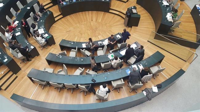 Pleno sin concejales de Ahora Madrid | @ESPERANZAGUIRRE ep plenoconcejalesahora madrid