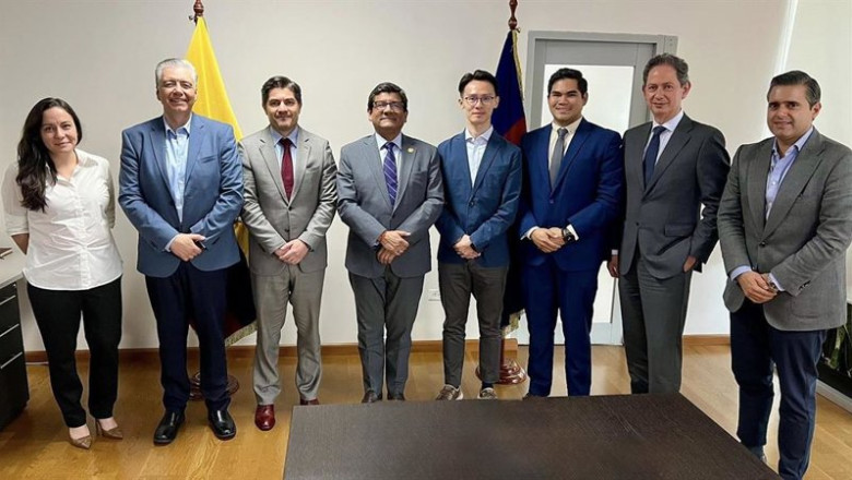ep representantes de temu y del gobierno de ecuador