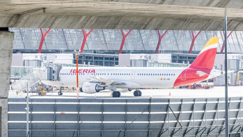 ep un avion de iberia en imagen de archivo ep un avion de iberia en imagen de archivo