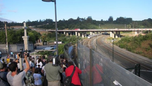 ep un tren pasaangroiscuarto aniversario