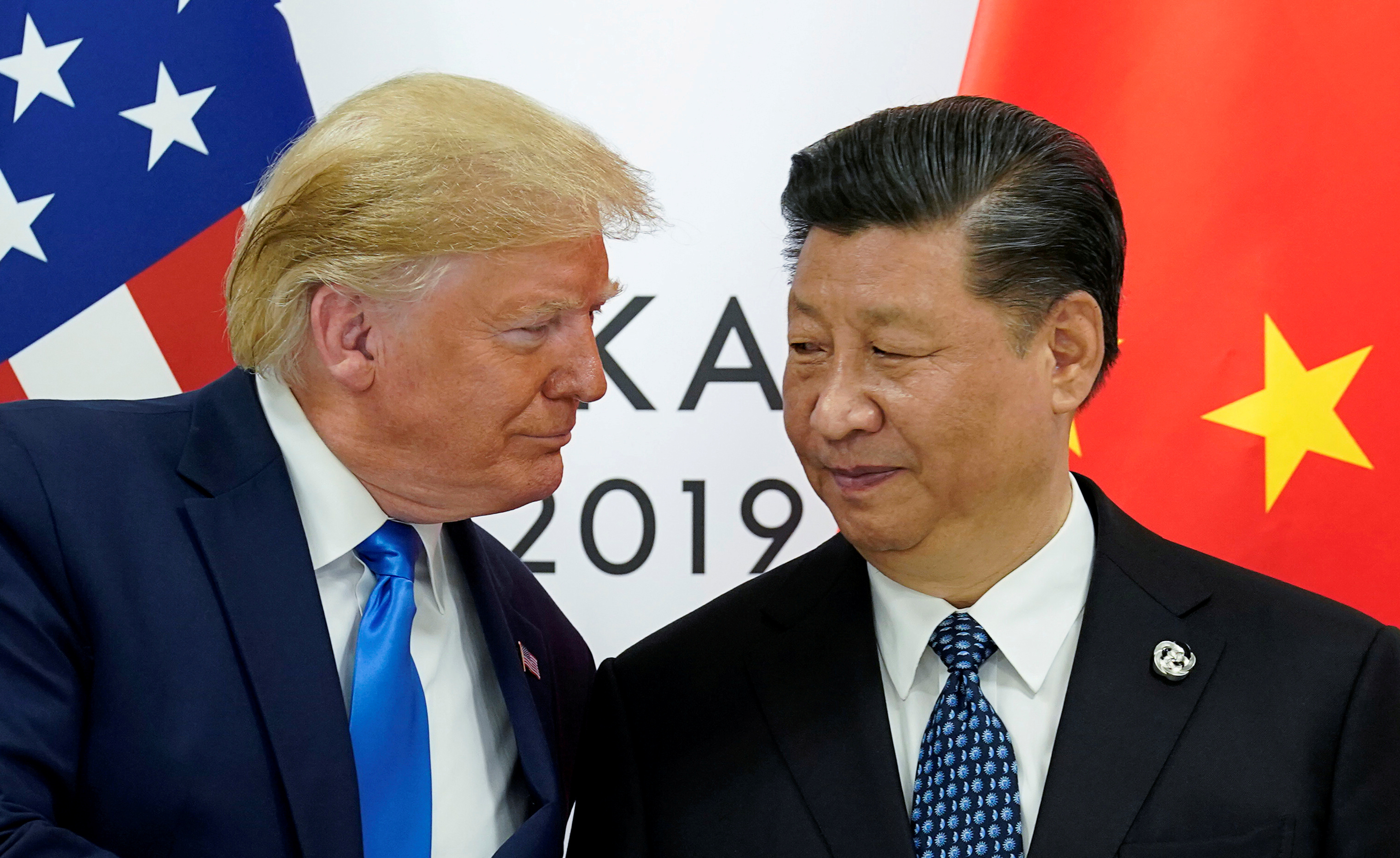 Estados Unidos retrasa hasta diciembre la imposición de más aranceles a China