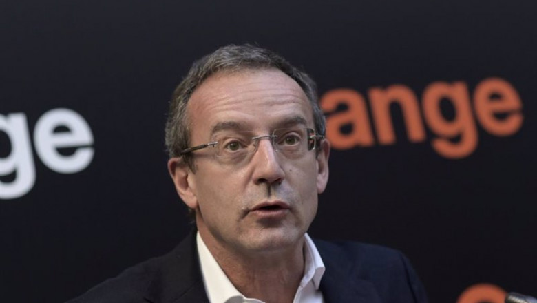 Archivo - El consejero delegado de Orange España, Jean-François Fallacher, lidera la rueda de prensa del balance de los resultados de Orange España durante los primeros nueve meses de 2021, a 26 de octubre de 2021, en Madrid, (España). | Óscar Cañas - Europa Press - Archivo ep archivo el consejero delegado de orange espana jean franois fallacher lidera la rueda de prensa