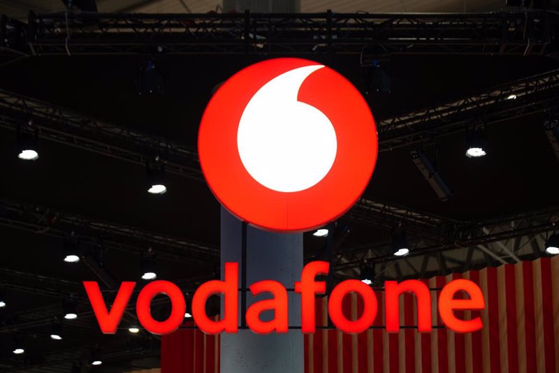 S&P baja a estable la perspectiva de Vodafone por su débil posicionamiento