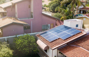 ep archivo   iberdrola lanza producto para elevar produccion de instalacion de autoconsumo