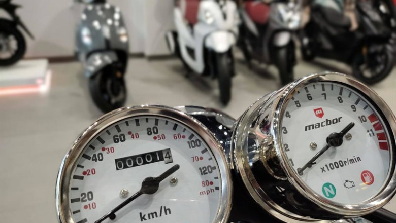 ep archivo   motocicletas nuevas a la venta en un concesionario
