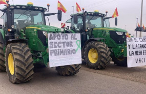 ep archivo   tractores en una protesta en valladolid
