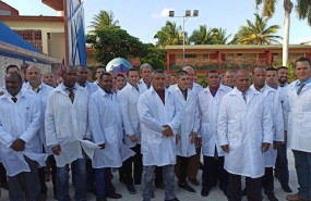 ep brigada de medicos y enfermeros cubanos enviados a lombardia italia para combatir el coronavirus
