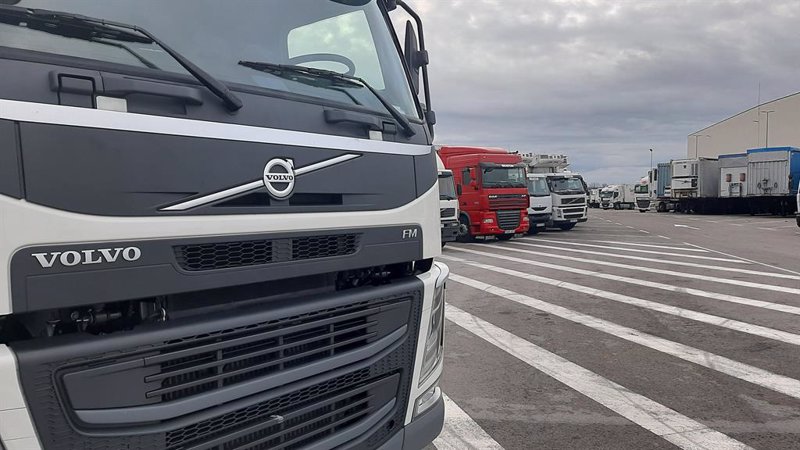 Gobierno y transportistas se reunirán este lunes para abordar la situación del sector