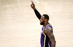 ep el jugador de los angeles lakers lebron james