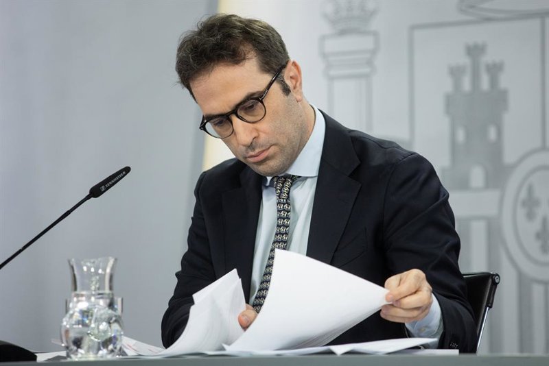 El Panel de Funcas rebaja una décima su previsión de crecimiento de España para este año, hasta el 2,4%