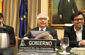 ep el ministro de universidades manuel castells en febrero en su primera comparecencia en el