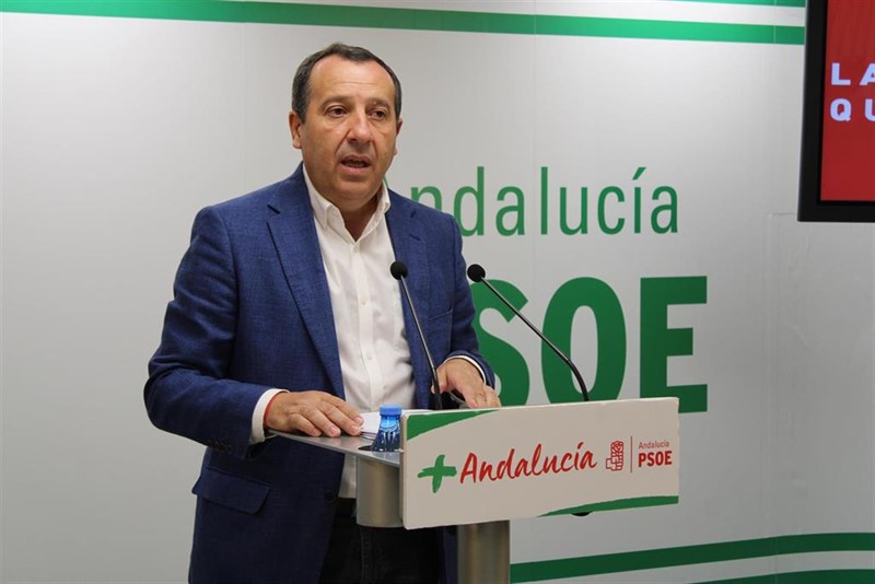 ep el secretario general del psoe de malaga jose luis ruiz espejo en rueda de prensa