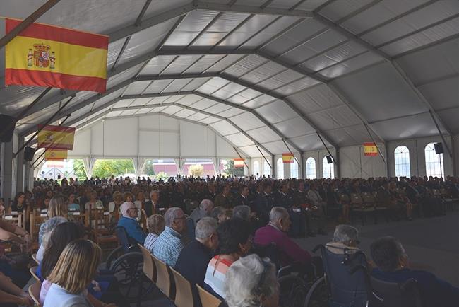 Eucaristía en honor a la Virgen del Pilar en el cuarte de la Guardia Civil | EUROPA PRESS/ARZOBISPADO GRANADA ep eucaristiahonorla virgenpilarcuartela guardia civil