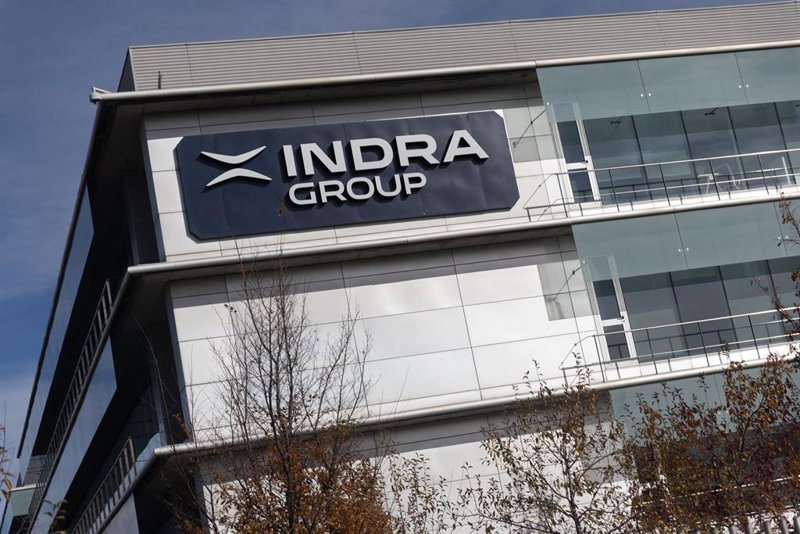 Indra inicia la búsqueda de una consejera independiente tras el veto a Espinosa