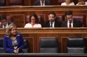 ep la ministra de economia en funciones nadia calvino responde a las preguntas de los grupos