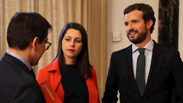 ep la portavoz de ciudadanos en el congreso ines arrimadas y el presidente del pp pablo casado