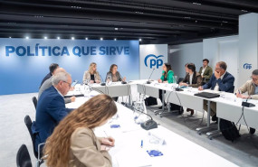 ep la secretaria general del pp cuca gamarra y la vicesecretaria de desarrollo sostenible paloma