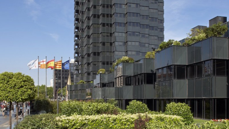ep sede corporativa de caixabank en barcelona
