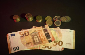 ep archivo   billetes y monedas en madrid espana