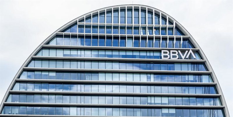 Barclays se enamora de BBVA tras sus resultados y sube su valoración a 18 euros