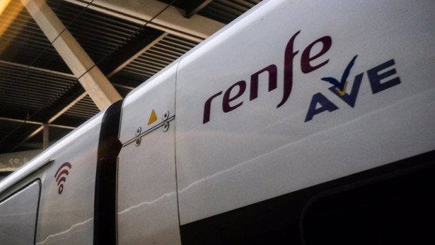 ep archivo   vagon de un tren ave de renfe en las vias de la estacion de atocha en madrid espana a 6