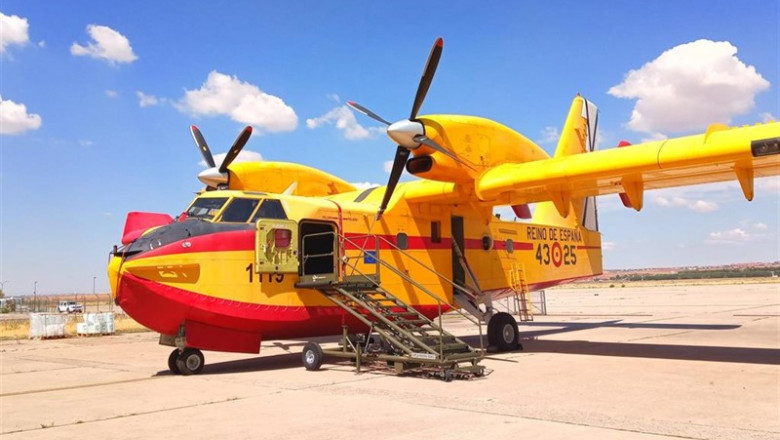 Avión anfibio modelo Canadair para combatir incendios forestales | EUROPA PRESS ep avion anfibio modelo canadaircombatir incendios forestales