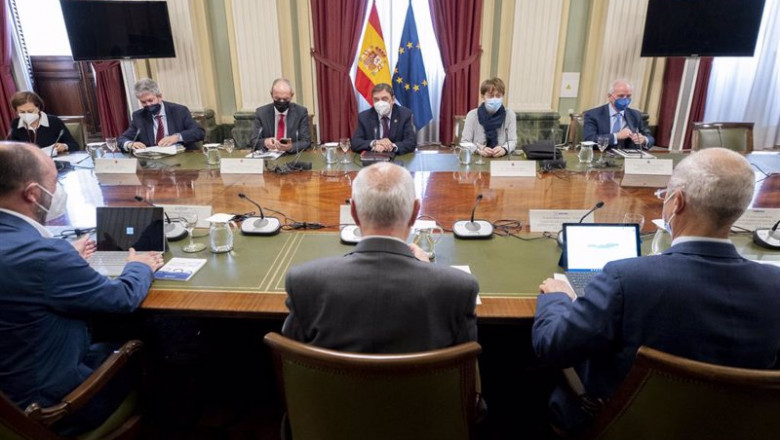 ep el ministro de agricultura pesca y alimentacion luis planas 3d mantiene una reunion con los