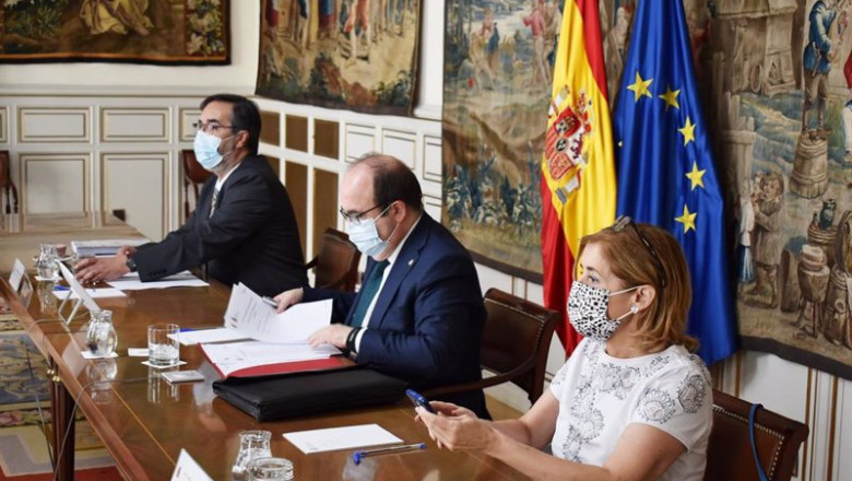 ep el ministro de politica territorial y funcion publica miquel iceta en la reunion mantenida con