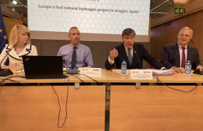 ep el vicepresidente del gobierno de aragon arturo aliaga ha asistido a la presentacion del proyecto ep el vicepresidente del gobierno de aragon arturo aliaga ha asistido a la presentacion del proyecto