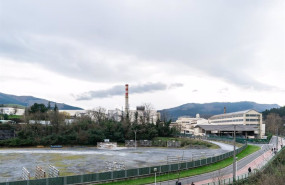 ep exterior de la fabrica de la multinacional guardian en laudio llodio