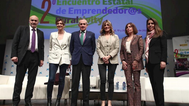 ep i-d foto de familia de la mesa de expertsy alianzasen igualdad de condiciones