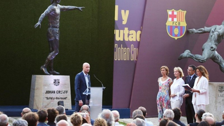 ep inauguracion de la estatua de johan cruyff