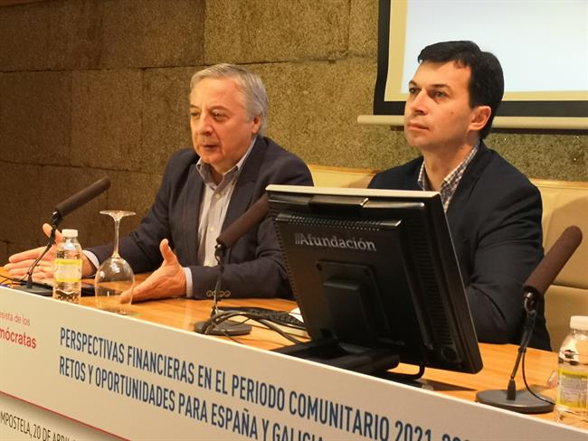 José Blanco y Gonzalo Caballero, en unas jornadas en Santiago | EUROPA PRESS ep jose blancogonzalo caballero enjornadassantiago