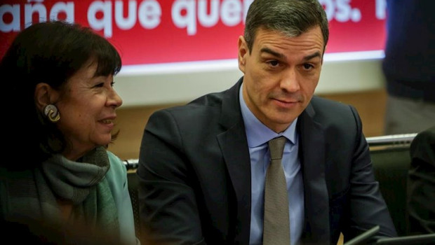ep la presidenta del psoe cristina narbona junto al presidente del gobierno pedro sanchez durante la