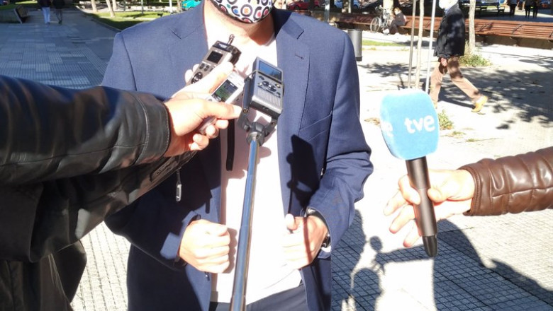 ep sordo en declaracioens a los periodistas antes del homenaje a santiago bengoa