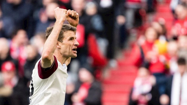 ep thomas mueller celebra un gol con el bayern