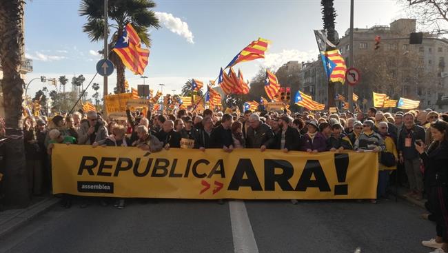 Cabecera de la manifestación de la ANC 'República, ahora' | EUROPA PRESS ep cabecerala manifestacionla anc republica ahora