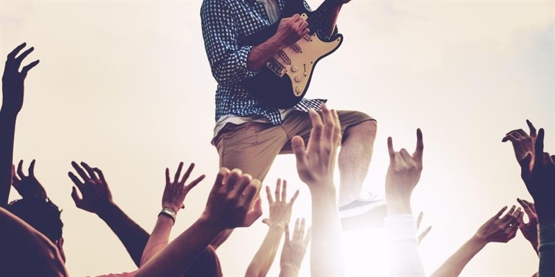 Concierto durante un festival de música. | ENTRADAS.COM ep concierto durantefestivalmusica