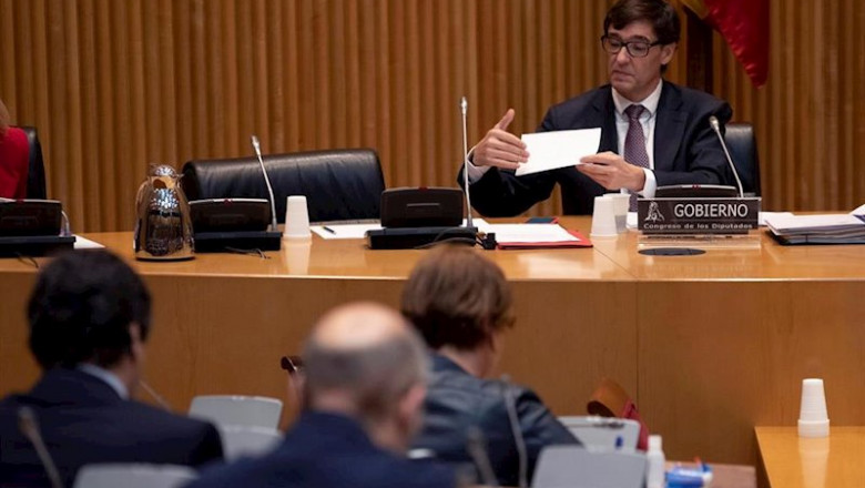 El ministro de Sanidad, Salvador Illa, durante su comparecencia en la Comisión de Sanidad del Congreso | Pool ep el ministro de sanidad salvador illa durante su comparecencia en la comision de sanidad del