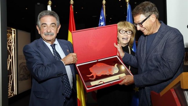 ep entregala replicala placasu honorse colocara engarma
