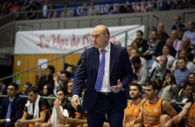 ep entrenadorvalencia basket jaume ponsarnau