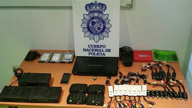 Incautación de la policía nacional de 7 detenidos por retransmitir ilegalmente | POLICÍA NACIONAL ep incautacionla policia nacional7 detenidosretransmitir ilegalmente