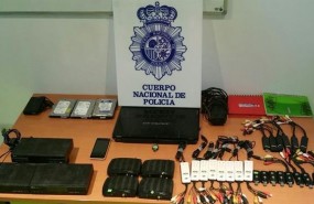 ep incautacionla policia nacional7 detenidosretransmitir ilegalmente