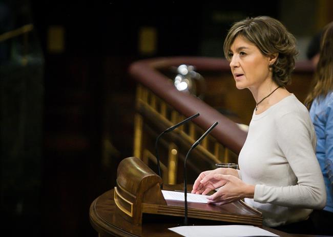Isabel García Tejerina responde a una interpelación en el pleno del Congreso | MAPAMA ep isabel garcia tejerina respondeuna interpelacionplenocongreso