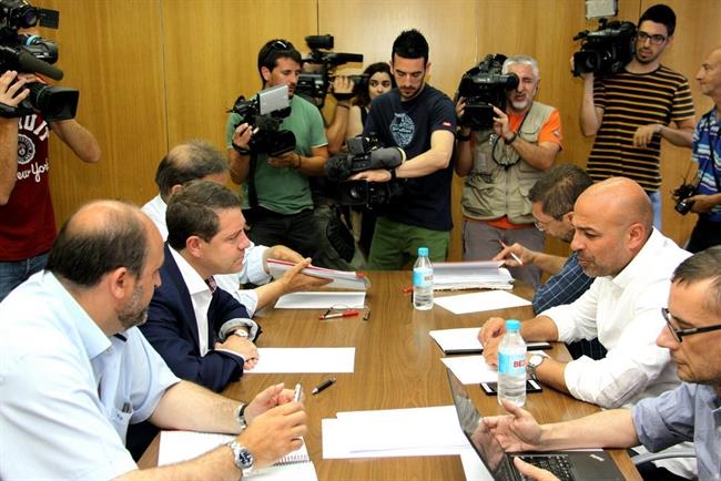 José García Molina y Emiliano García-Page en una reunión | EUROPA PRESS/PSOE ep jose garcia molinaemiliano garcia-pageuna reunion